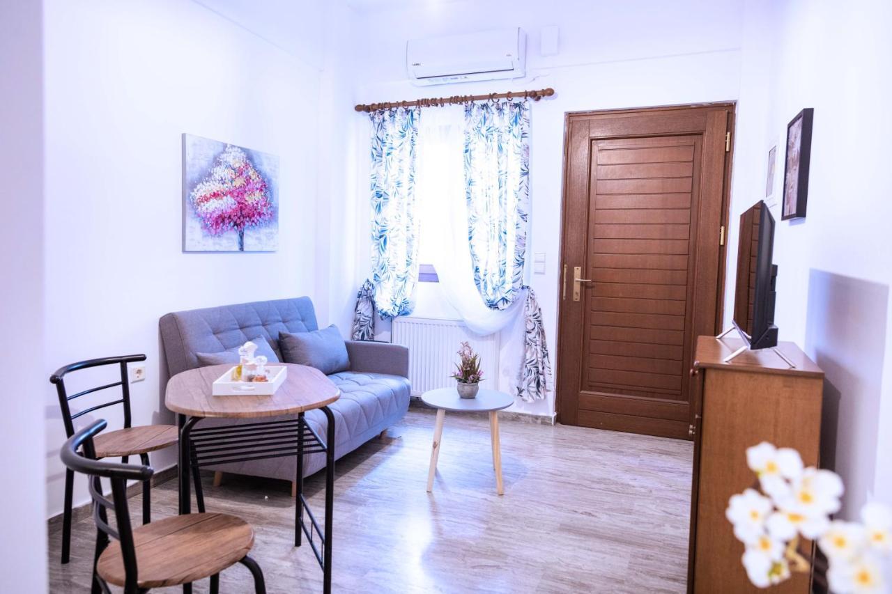 Minimal Apt Near City Center Héraklion