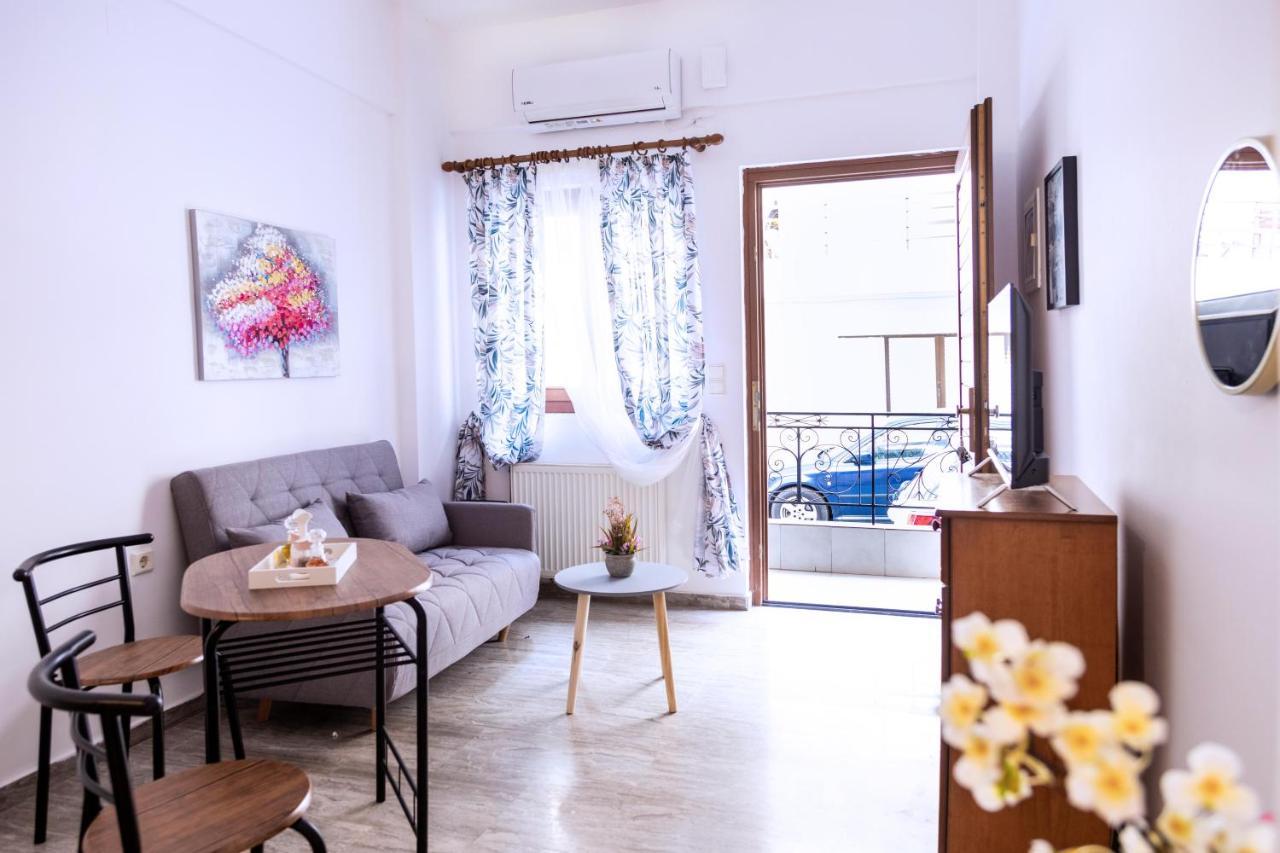 Apartment Minimal Apt Near City Center